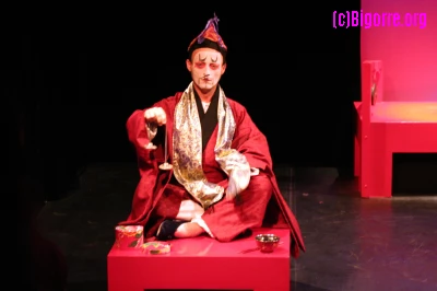 L'empereur et le rossignol/ Stéphane Boularand (c)Bigorre.org