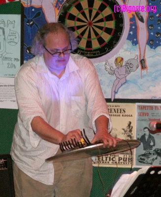 20/04/08 : Eugene Chadbourne/ Stéphane Boularand (c)Bigorre.org