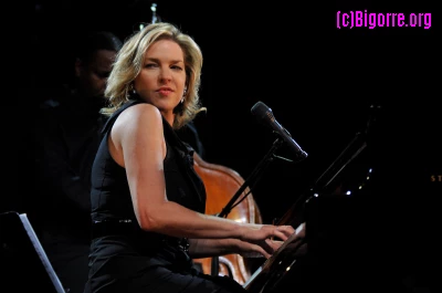 Diana Krall à Jazz In Marciac en 2010/ Stéphane Boularand (c)Bigorre.org