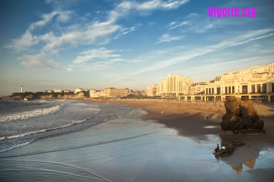 Grande plage à Biarritz/ Emmy Martens