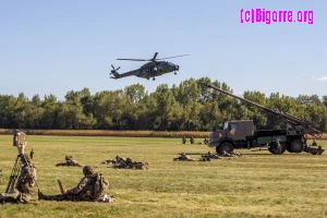 Les derniers réglages de la présentation qui aura lieu de 15h à 17h sur l’aérodrome de Tarbes-Laloubère./ Stéphane Boularand (c)Bigorre.org