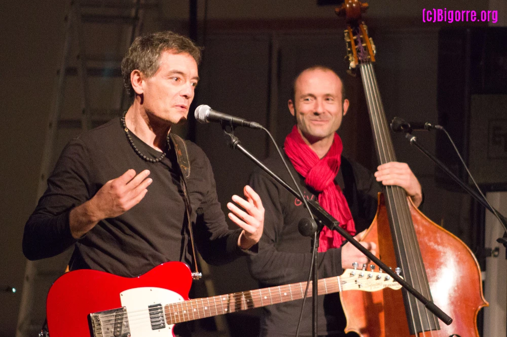 17/03/12 : Fabrice Guérin à la guitare et de Vincent Ferrand à la contrebasse   