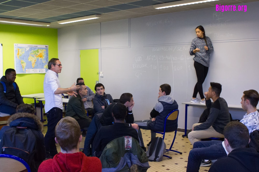Jacques Allaire porte sur scène l’utopie des jeunes des Hautes-Pyrénées