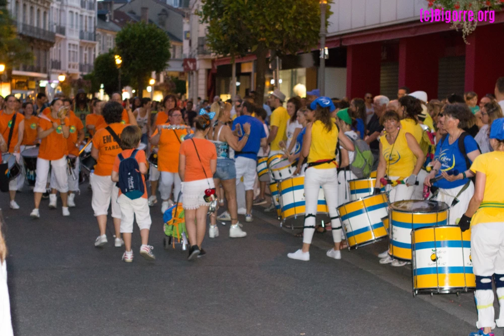 Em Cima et Graine de Samba à la fête de la musique 2017