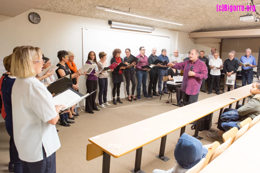 Le Choeur de Tarbes à L'IUT de Tarbes