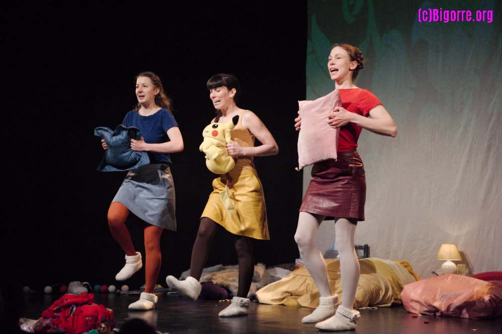 Les trois petites soeurs à la MDA à Tarbes