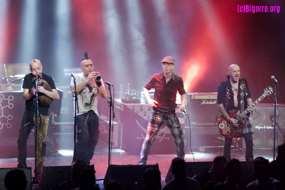 les Ramoneurs de Menhirs font pogoter La Gespe