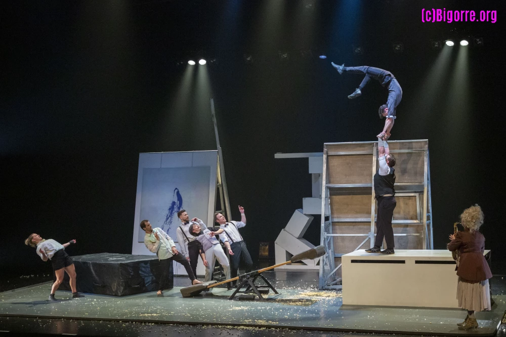 La Machine de Cirque pour deux représentations au Parvis les 19 et 20 décembre 2023.