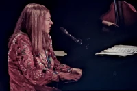 Diana Krall sur la scène de Jazz In Marciac/ Stéphane Boularand (c)Bigorre.org
