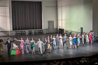 Entrée au répertore de l'Opéra de Paris du Kontakthof de Pina Bausch. Entrée au répertore de l'Opéra de Paris du Kontakthof de Pina Bausch.