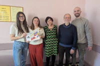 Les étudiants de l'IUT de Tarbes, Marie Ponsot du Lycée Marie Curie et Bastien de Génération Responsable autour de Jacques Gayraud de ADH 65/ Stéphane Boularand (c)Bigorre.org