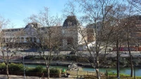 http://t-ec.bstatic.com/images/hotel/max1024x768/624/62444364.jpg