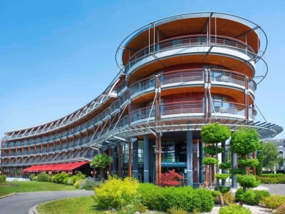 https://t-ec.bstatic.com/images/hotel/max1024x768/975/97578695.jpg
